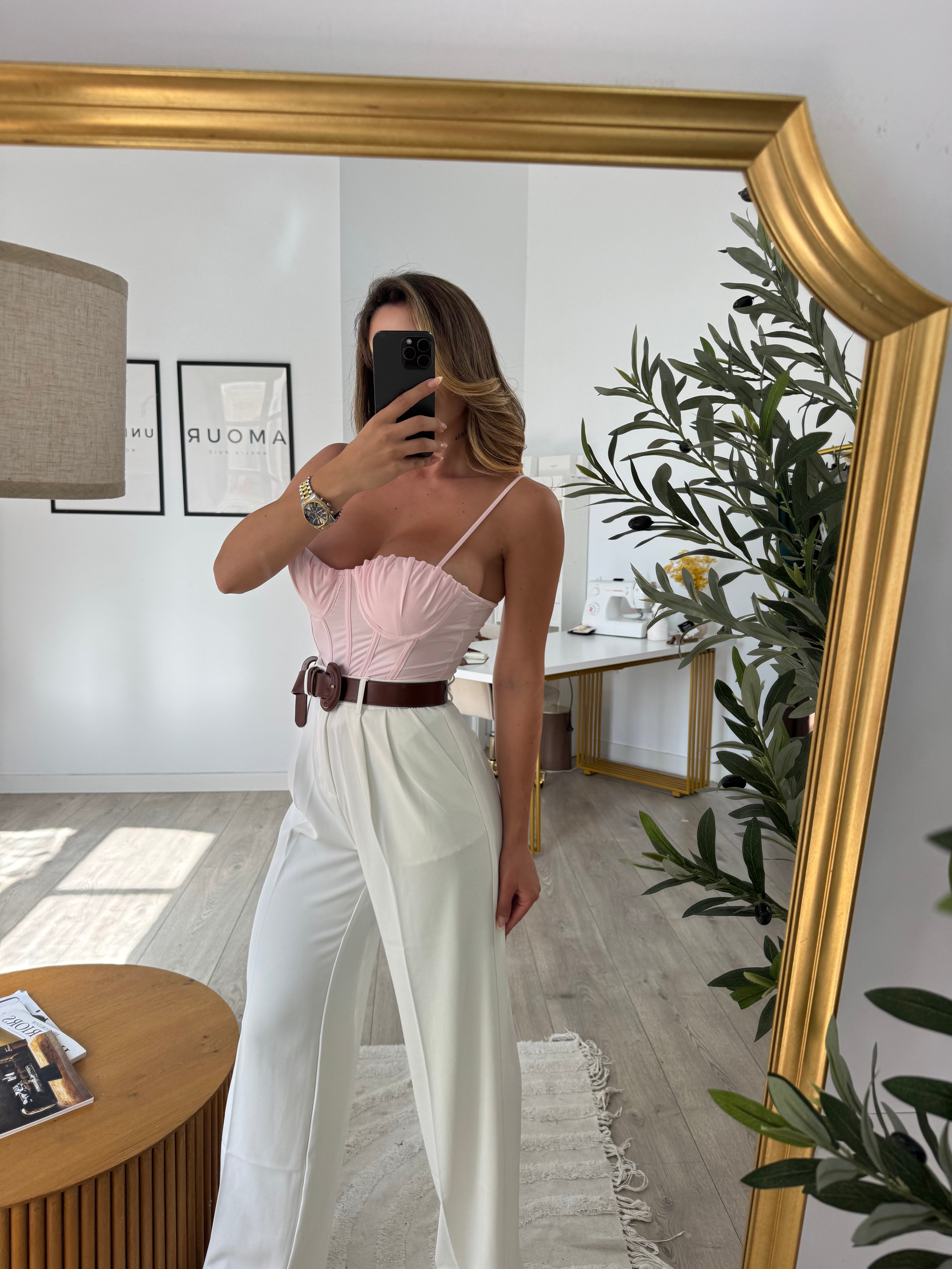 Corsé rosa
