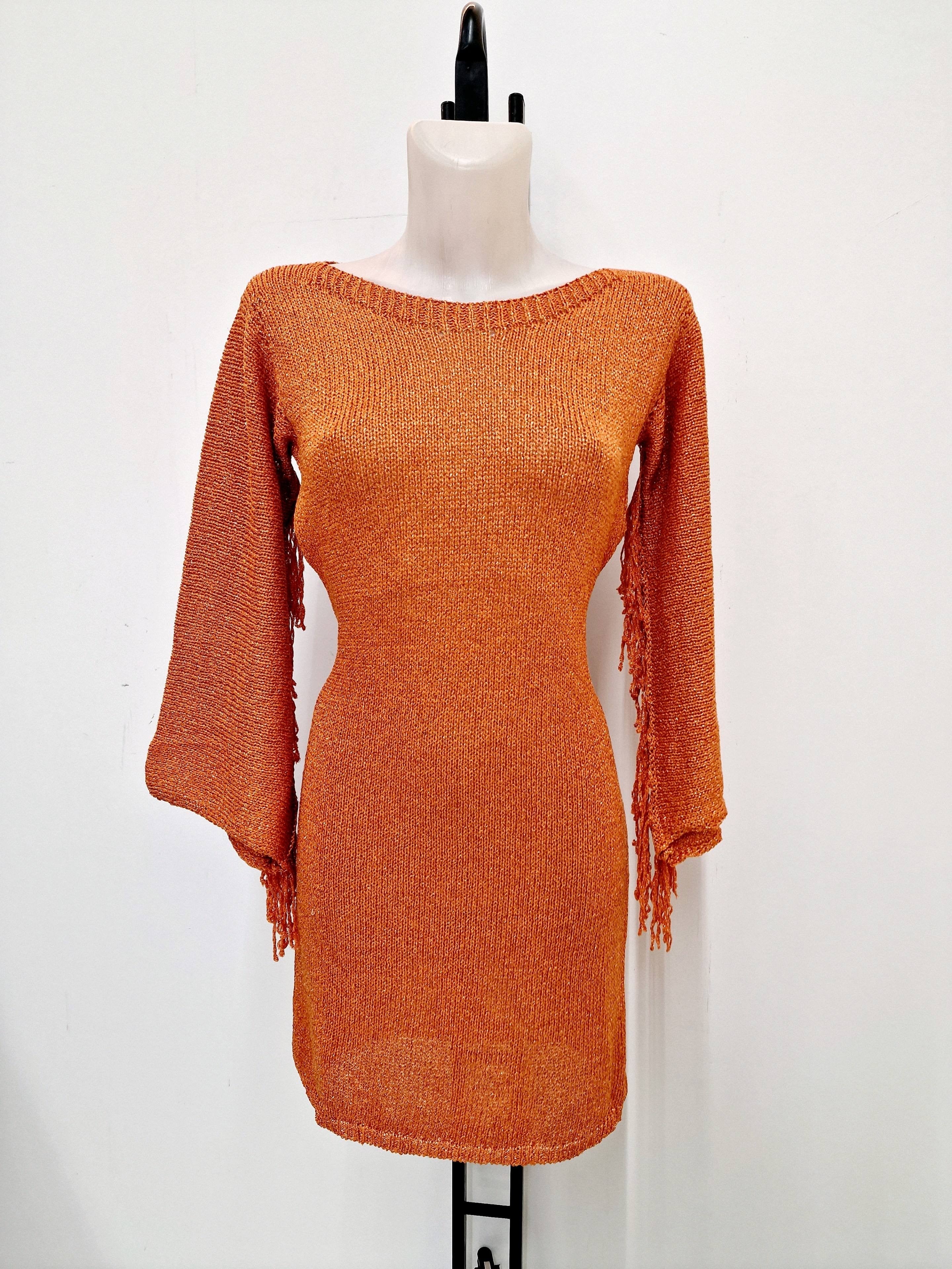 Vestido flecos