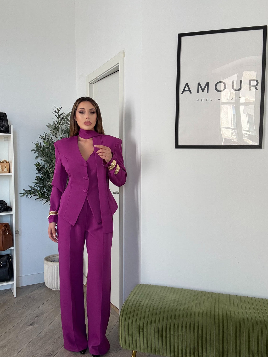 Traje amarena