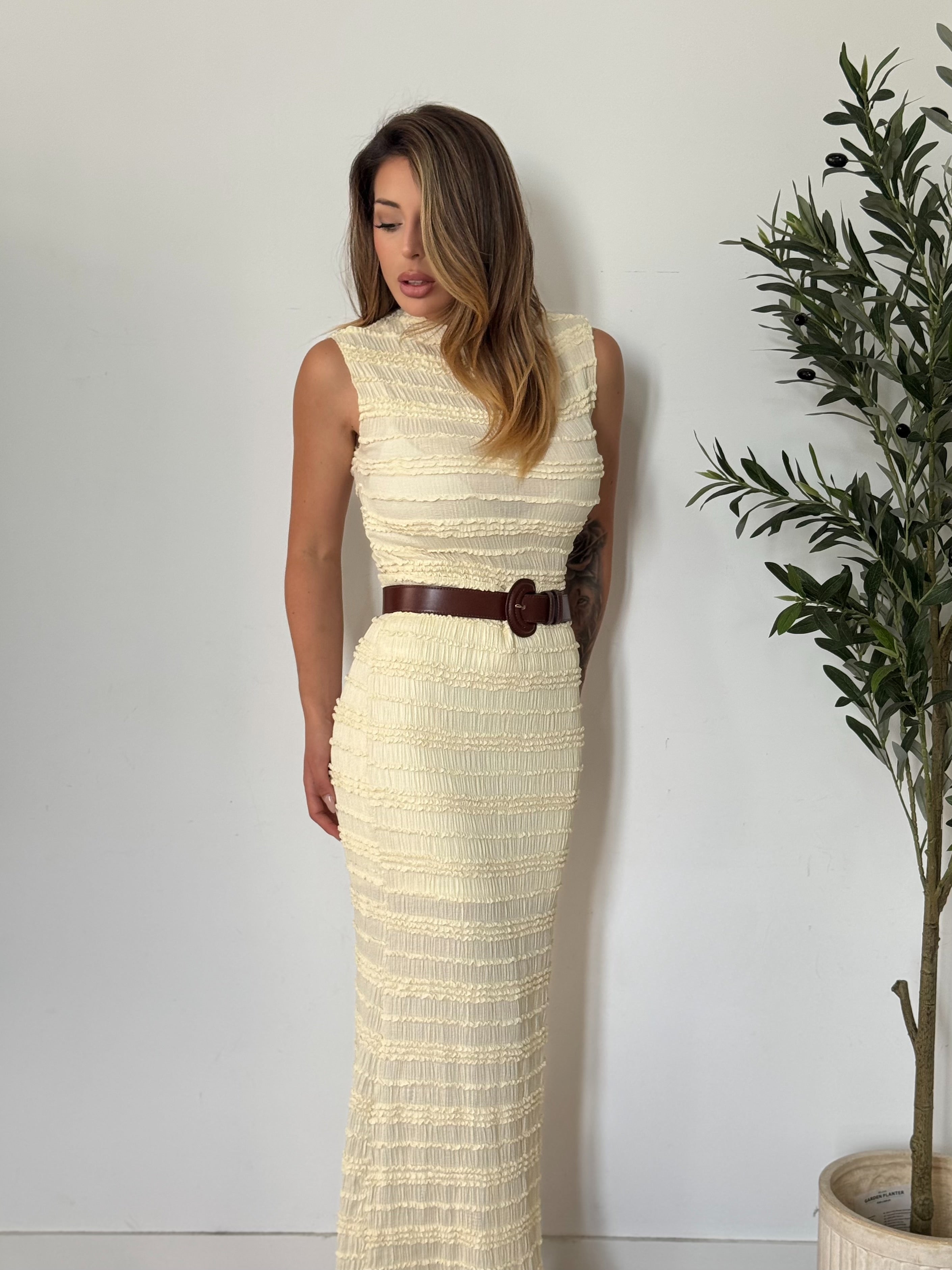 Conjunto amarillo