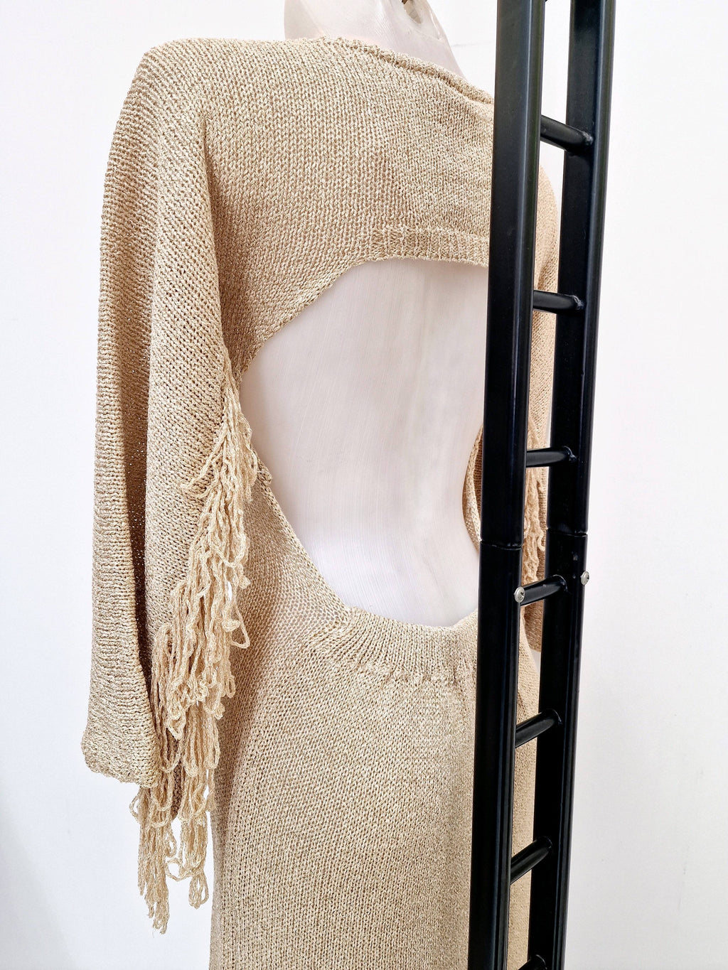 Vestido flecos