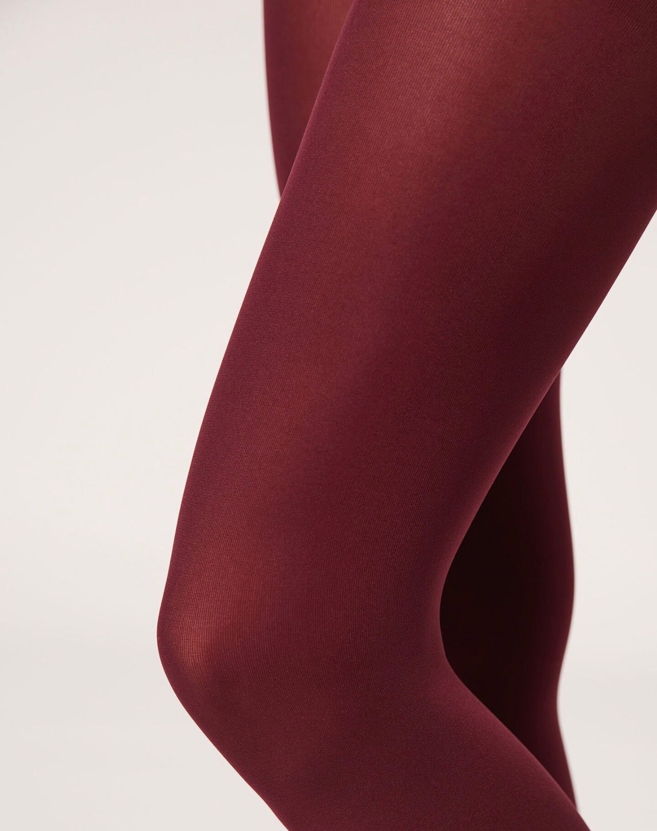 Medias color vino