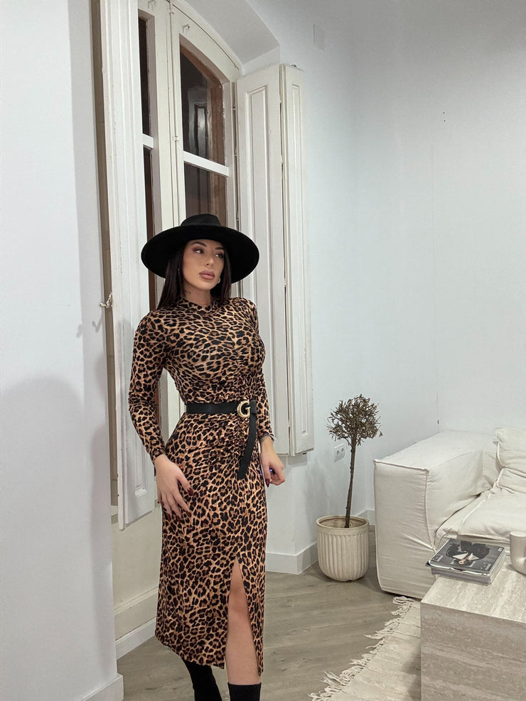 Vestido animal print midi fruncido