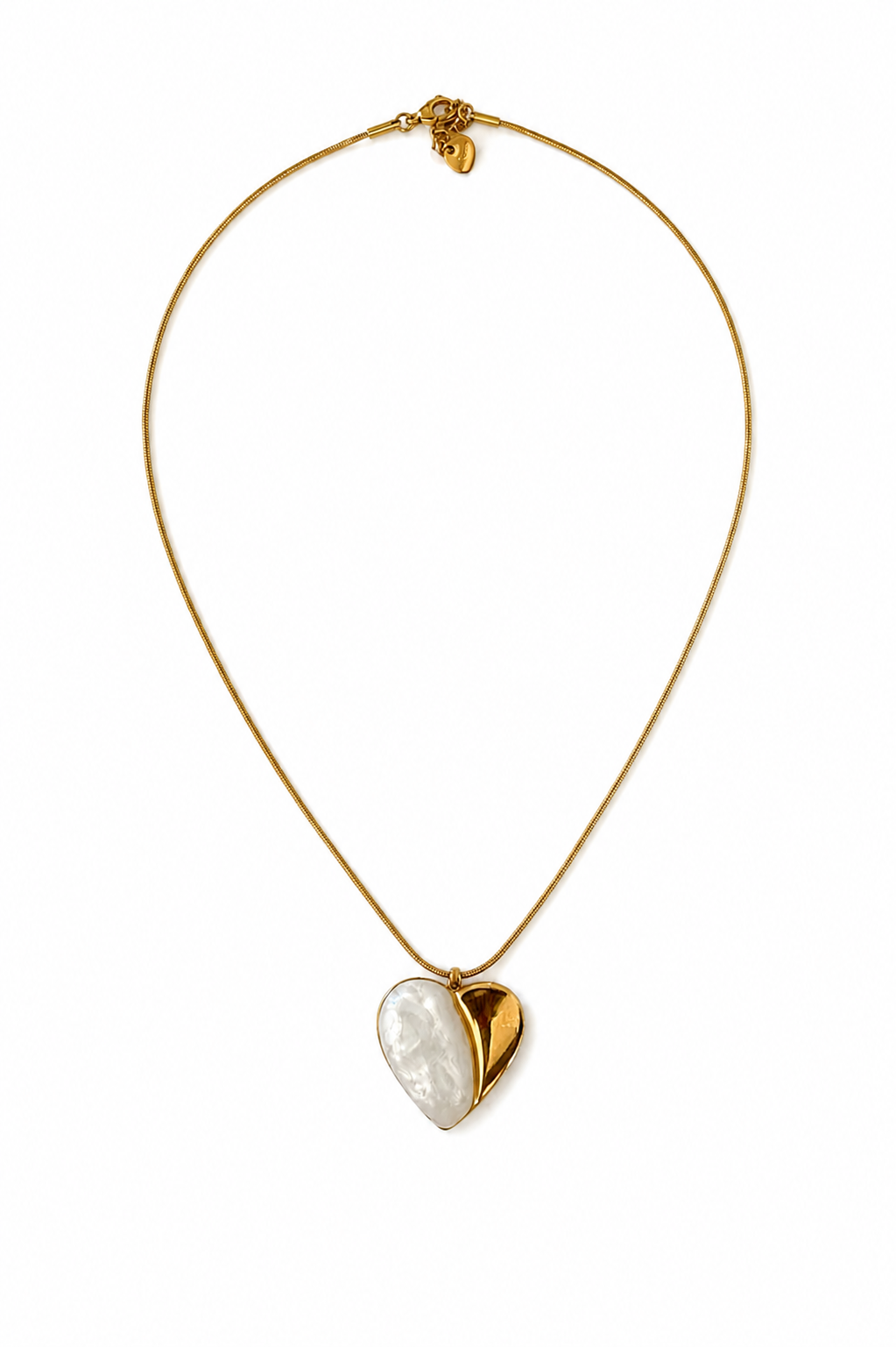 Collar Corazón Nácar & Dorado